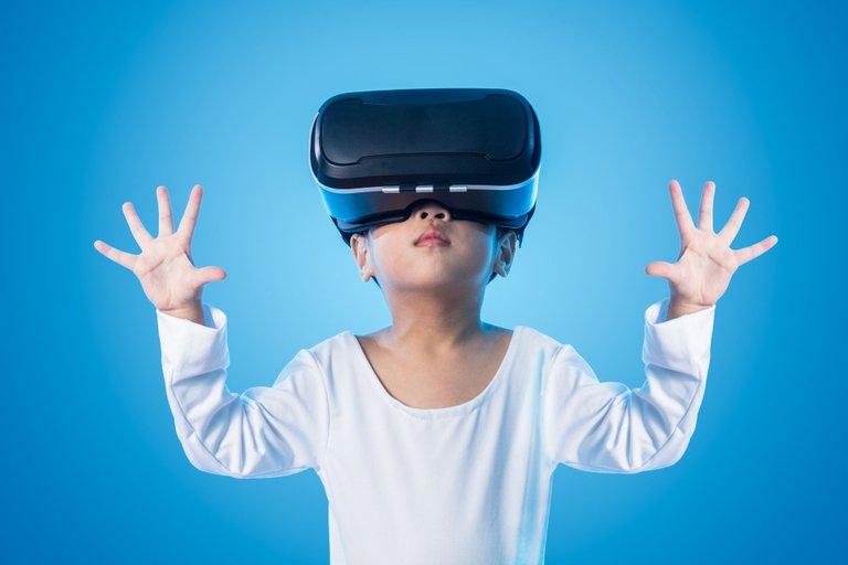 ventajas-gafas-realidad-virtual-aula.jpg