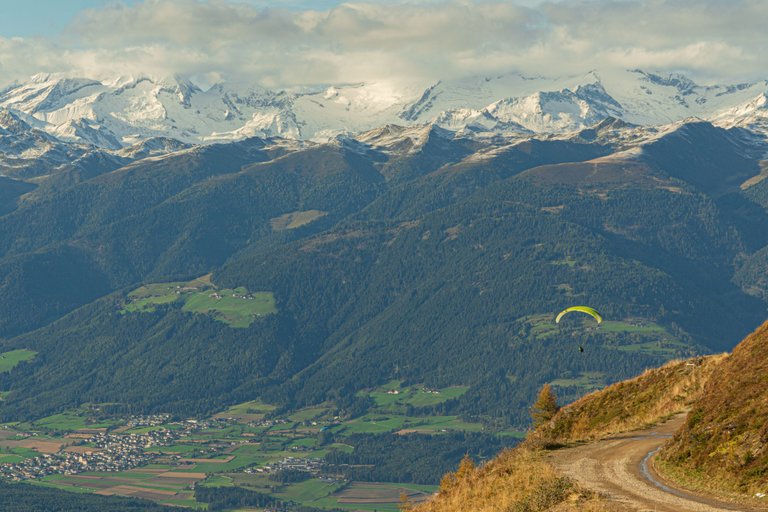 paragliding3 (1).jpg