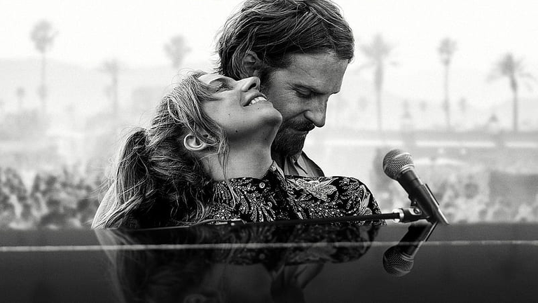 A Star Is Born 2018 Movie Review -ENG / SPA-