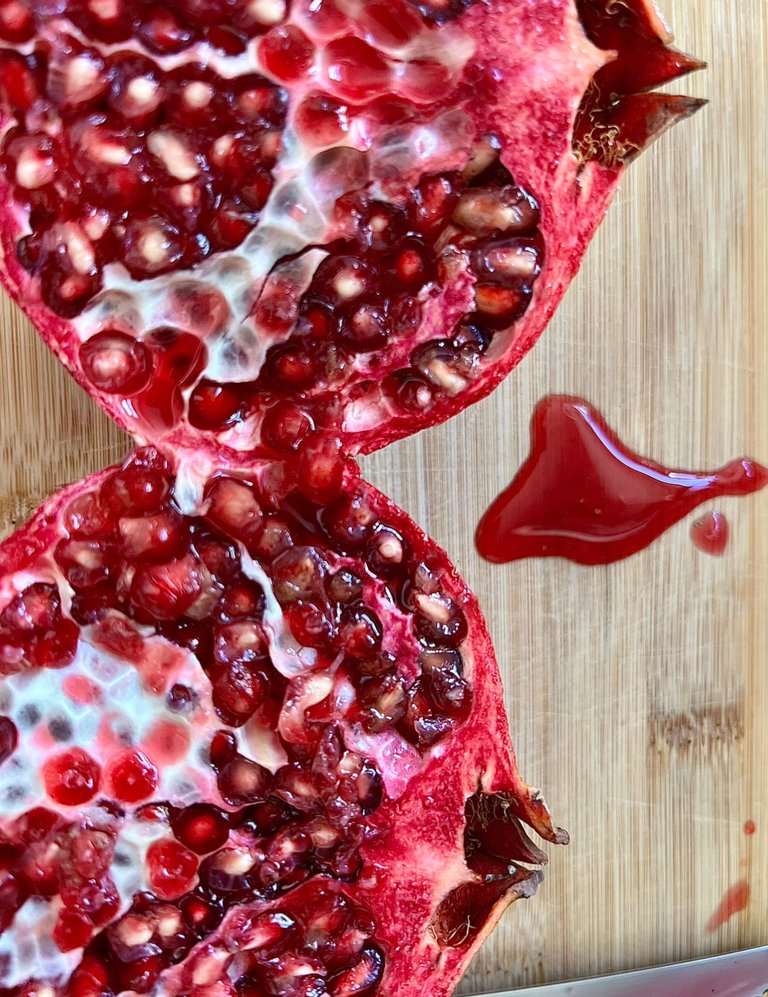 Pomegranate, Sacred fruit of Paradise, 2024