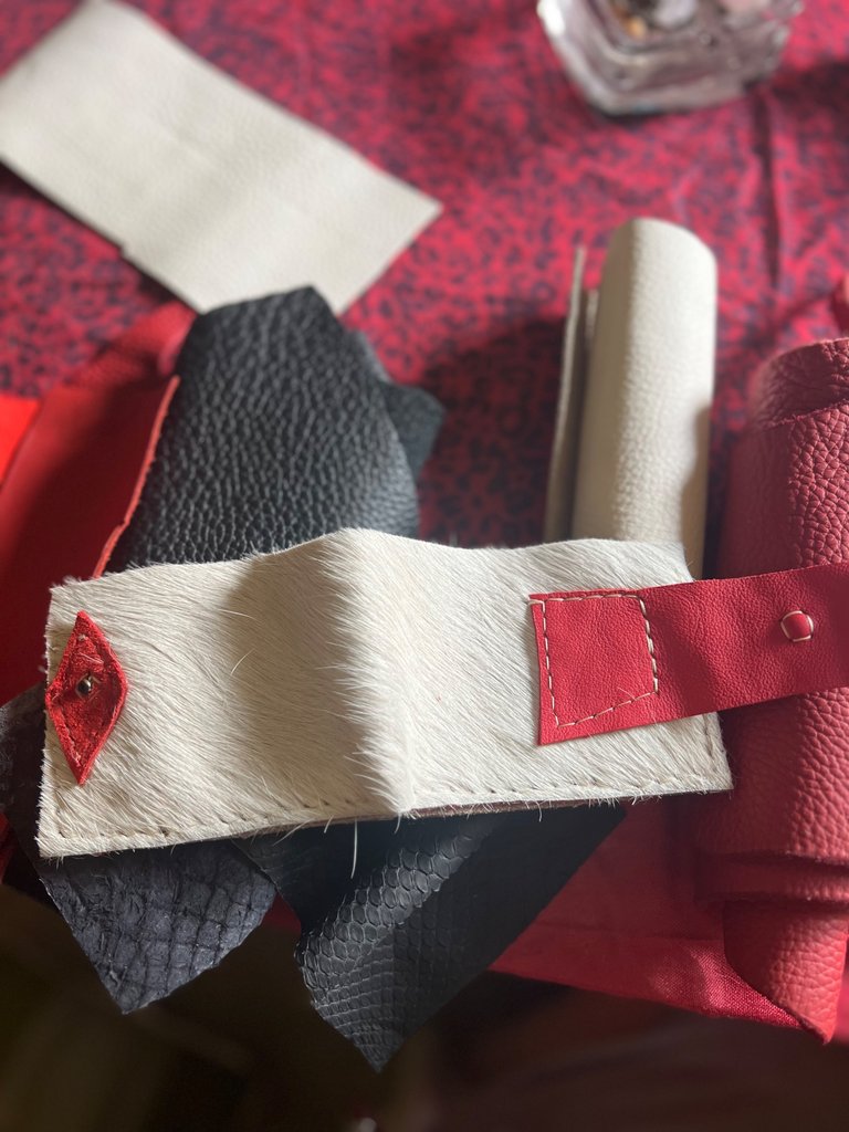 The Front of the Wallet being stitched: All Done!