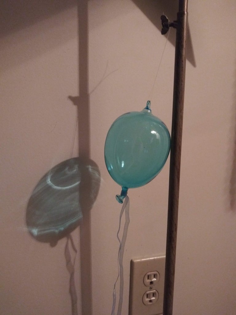 glass balloon.jpg