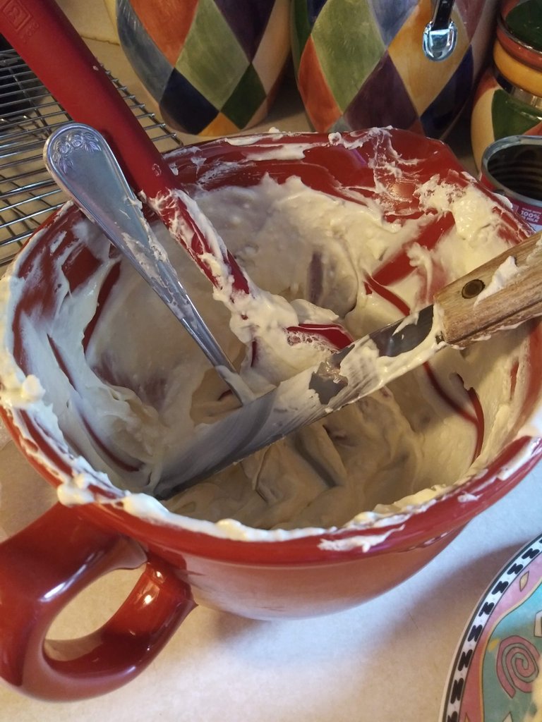 frosting bowl to lick.jpg