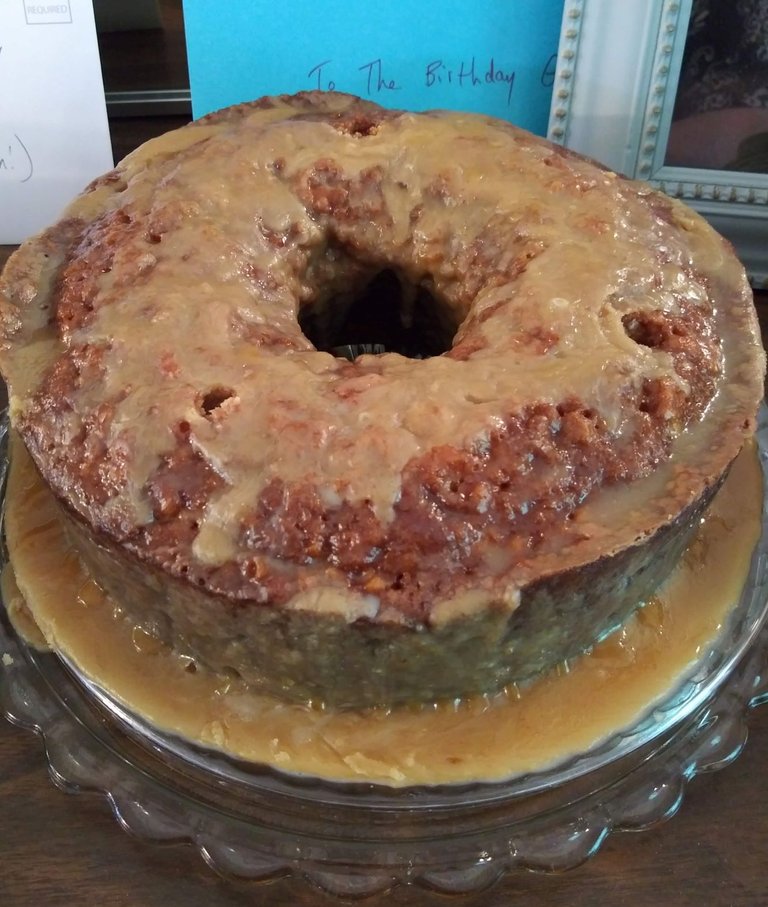 fresh apple cake.jpg