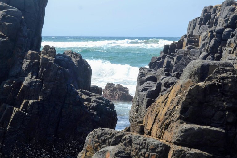 06 - Rocks.jpg