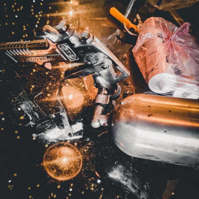 A paint gun on the bar; I just thought it looked cool. 