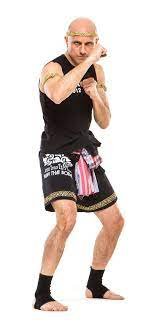 muay thai postura.jpg