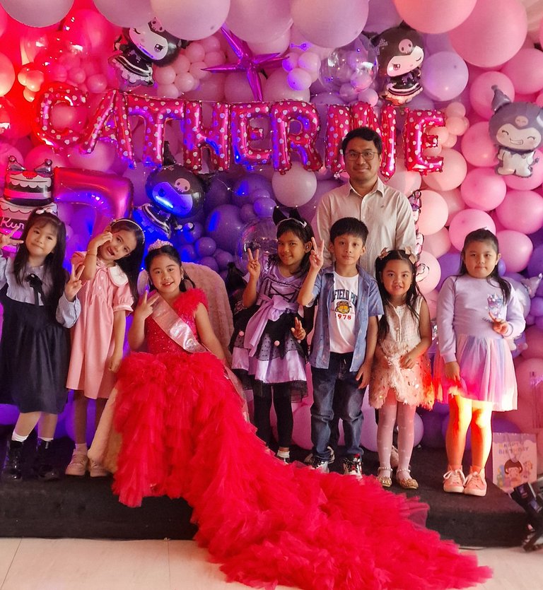 20250727_kids_pics_on_stage.jpg