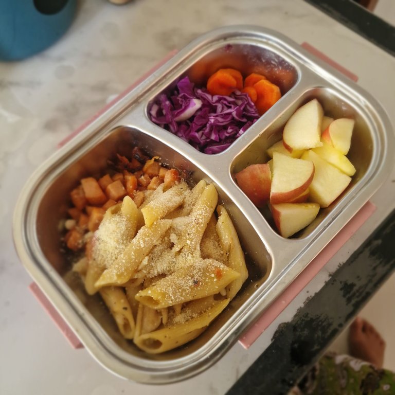 Lunchbox-6.jpg