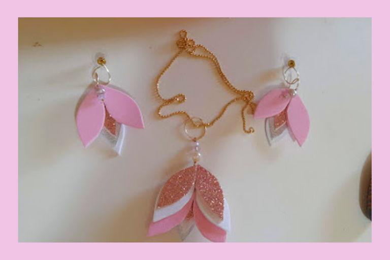 Cute Earrings in Eva Rubber - 2022-09-30T150551.449.png