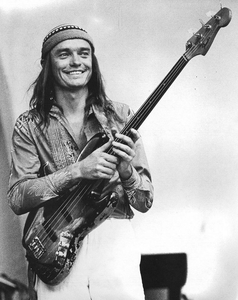 Jaco Pastorius 3.jpg