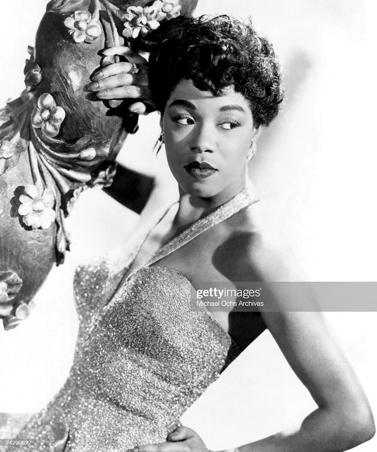 Sarah Vaughan 4.jpg