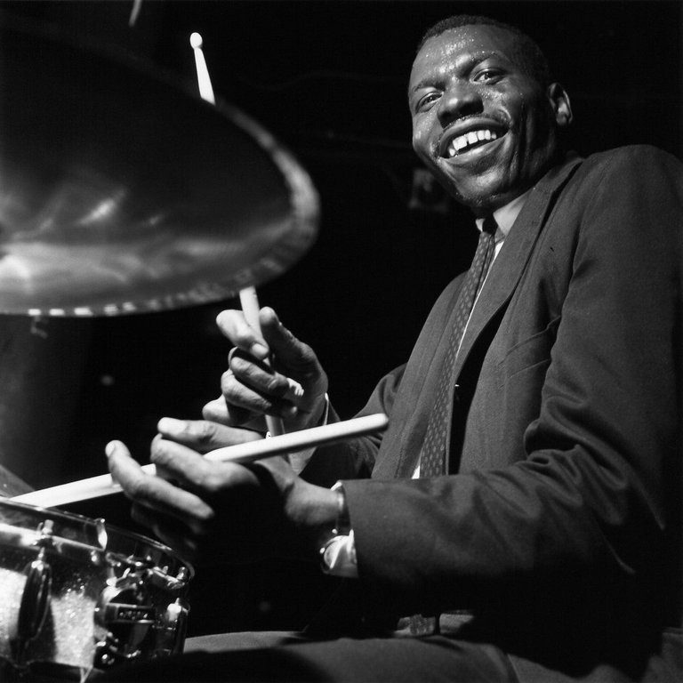 Elvin Jones 3.jpg