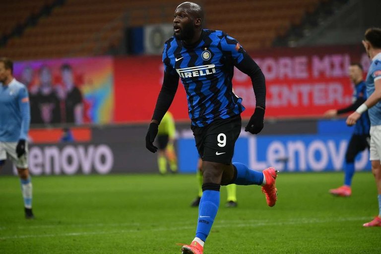 romelulukakuinterlazioseriea20202021_1ui1hl771ojqiz9anem6w1v2u.jpg