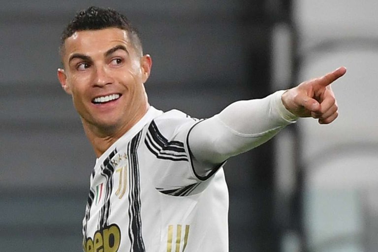 cristianoronaldojuventusromaseriea202021_zilw71maomay1s5qatu94mj4x.jpg