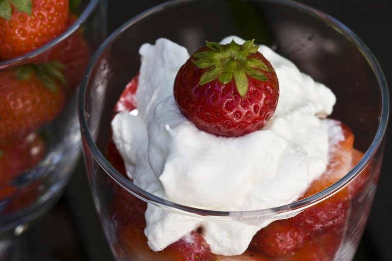 fresas con crema.jpg