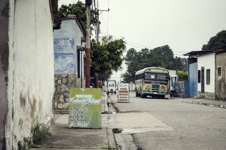 T01.jpg
