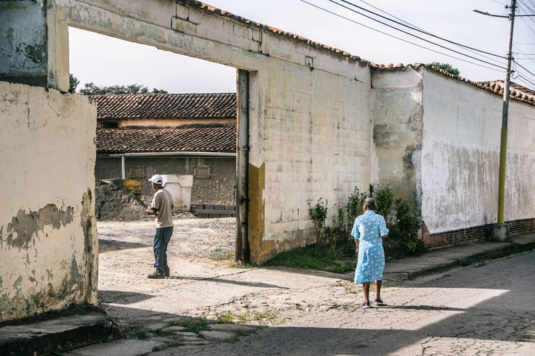 C03.jpg