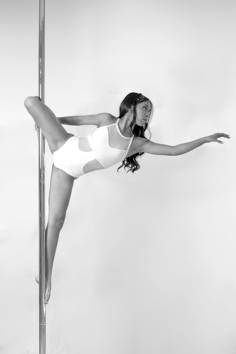 pole (12).jpg