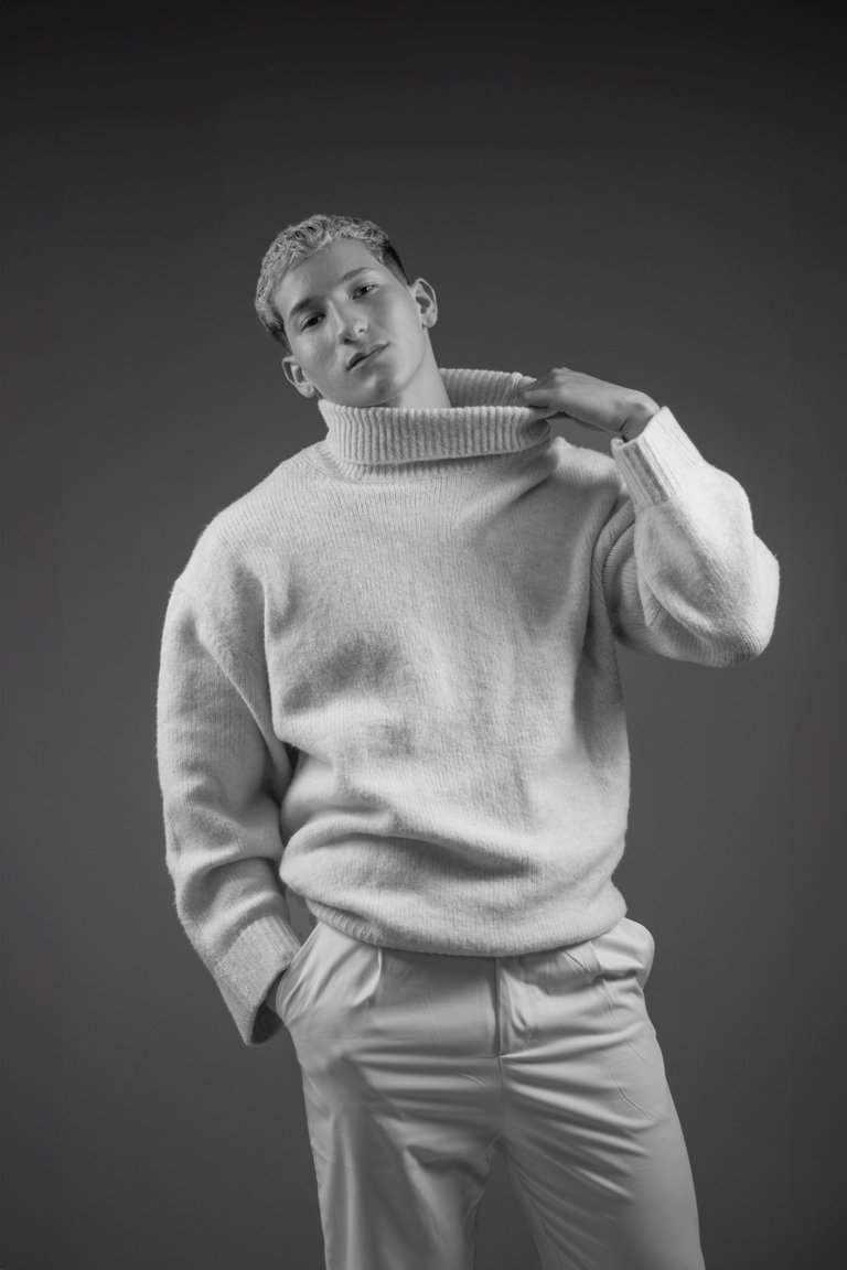 aaron (18).jpg