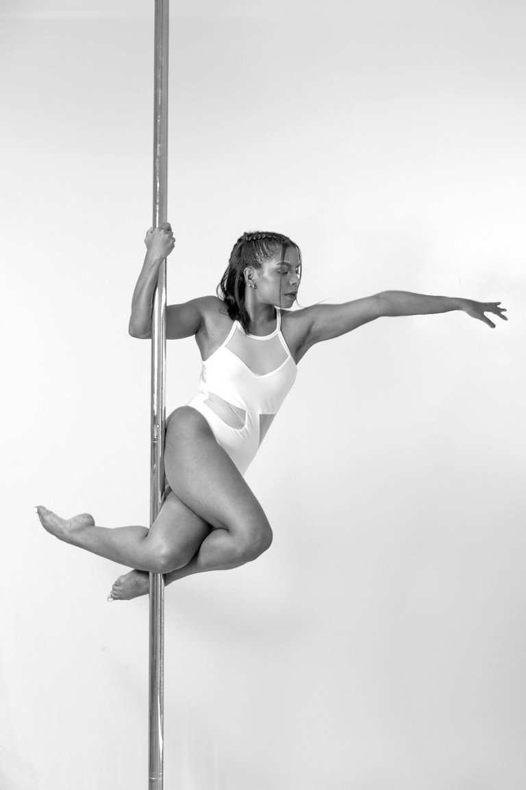 pole (11).jpg