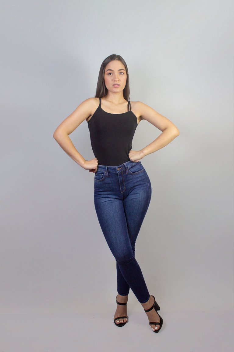 ALEJANDRA CHACIN (10).jpg