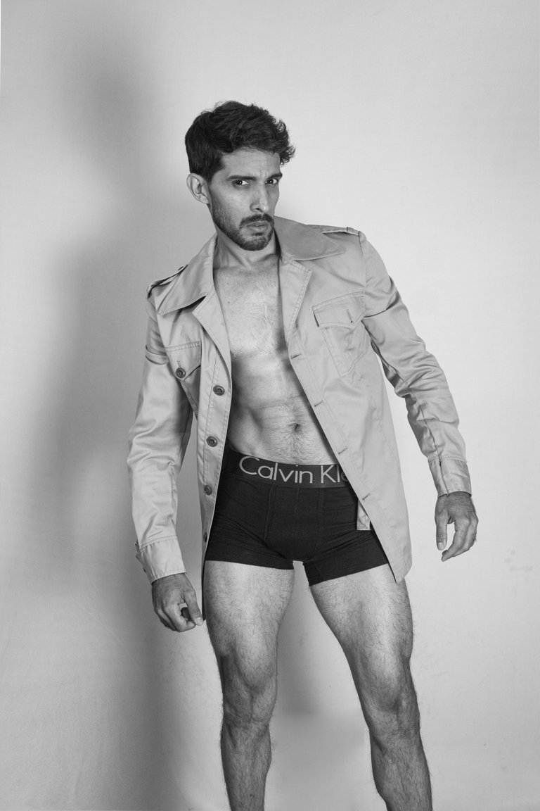 ELIAS (4).jpg