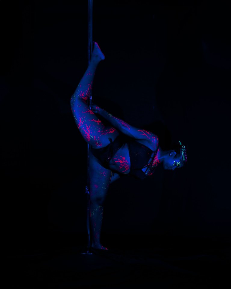 pol neon (66).jpg