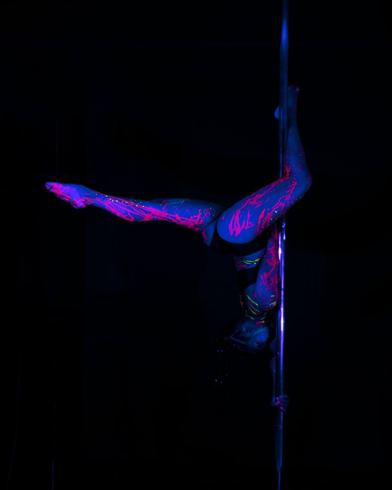 pol neon (56).jpg