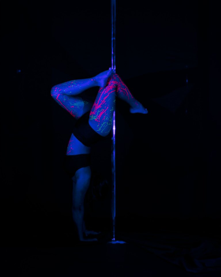 pol neon (52).jpg