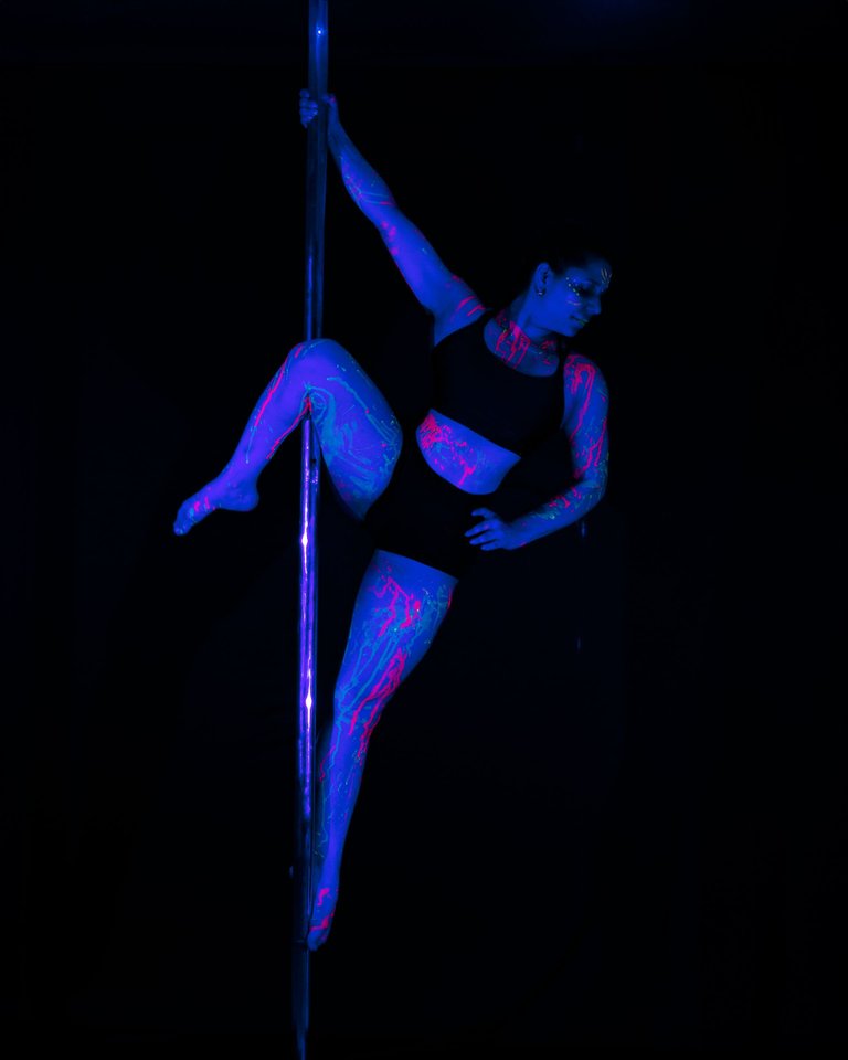 pol neon (48).jpg