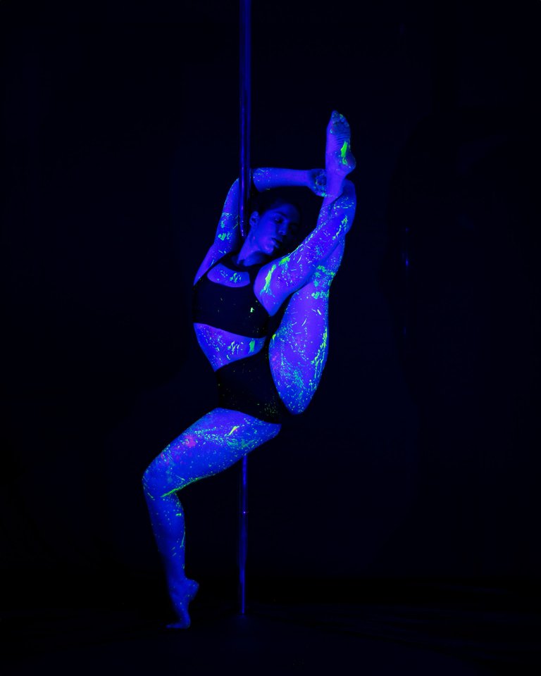 pol neon (72).jpg