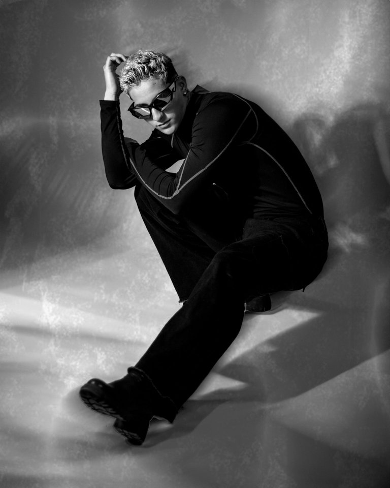 aaron (42).jpg