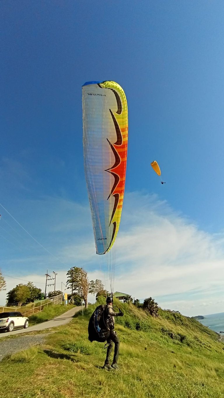paragliding 02.jpg