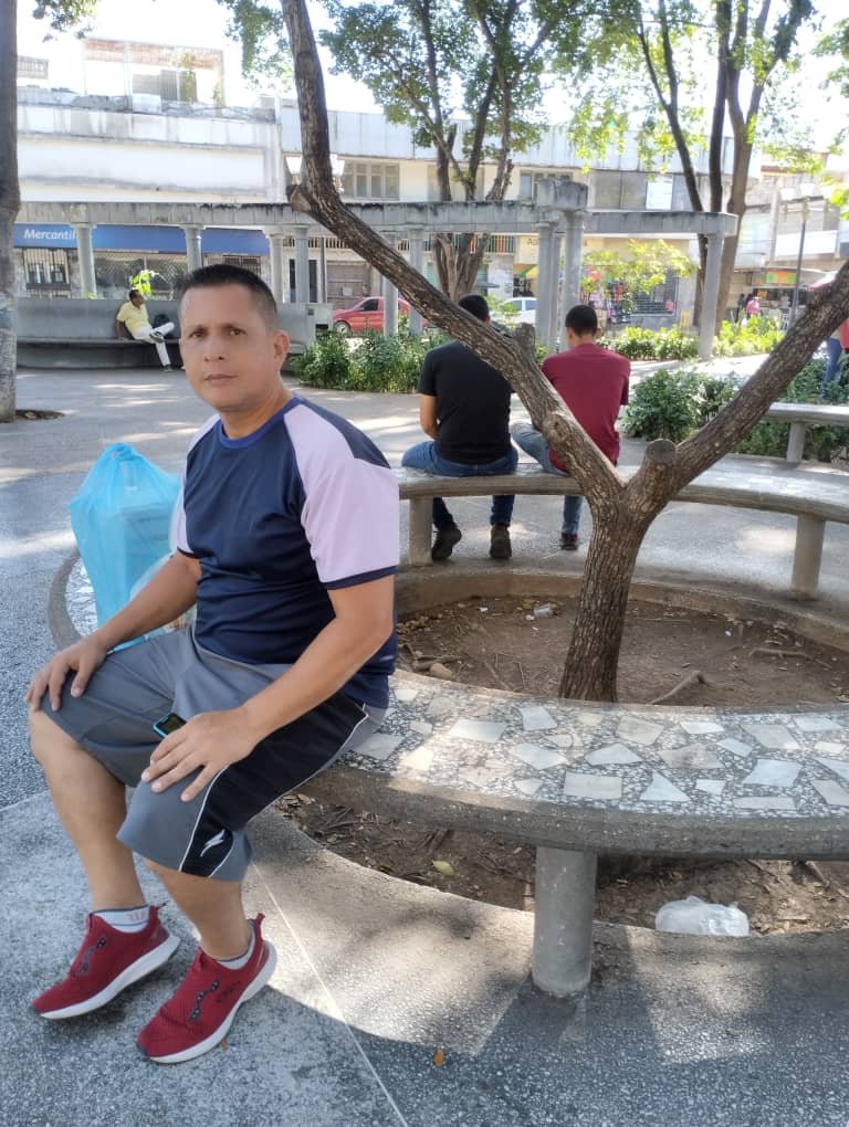 plaza3.jpg