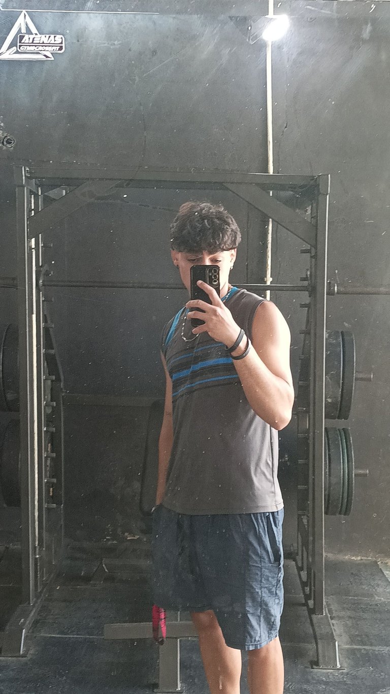 Snapchat-502449549.jpg