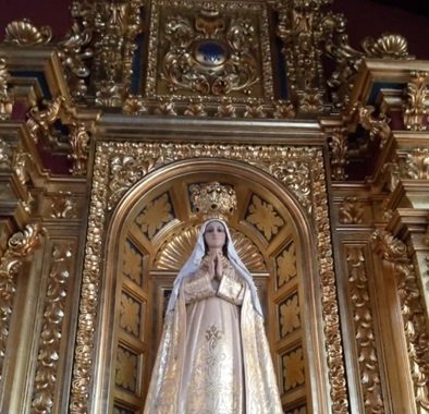 Foto altar Virgen del Valle.jpg
