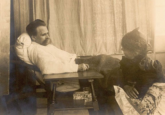Sick_Nietzsche,_Hans_Olde.jpg