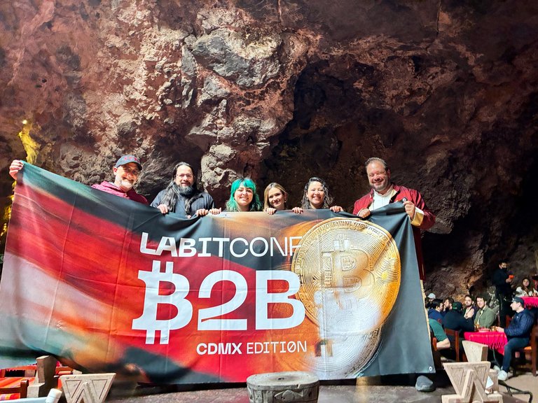 Primera parte de la aventura LABITCONF ₿2B CDMX Teotihuacan 