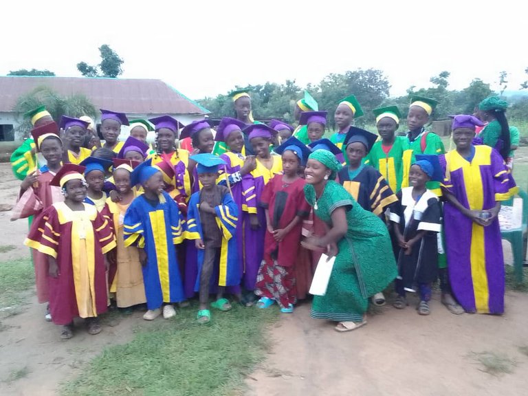 Weekend Experience//A Memorable Graduation Day/Party in My School.
