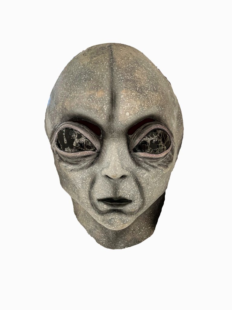 Mballesteros-alienmask.jpg