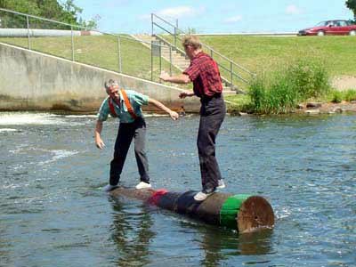 LogRolling_Scheer'sLumberjackShow.jpg