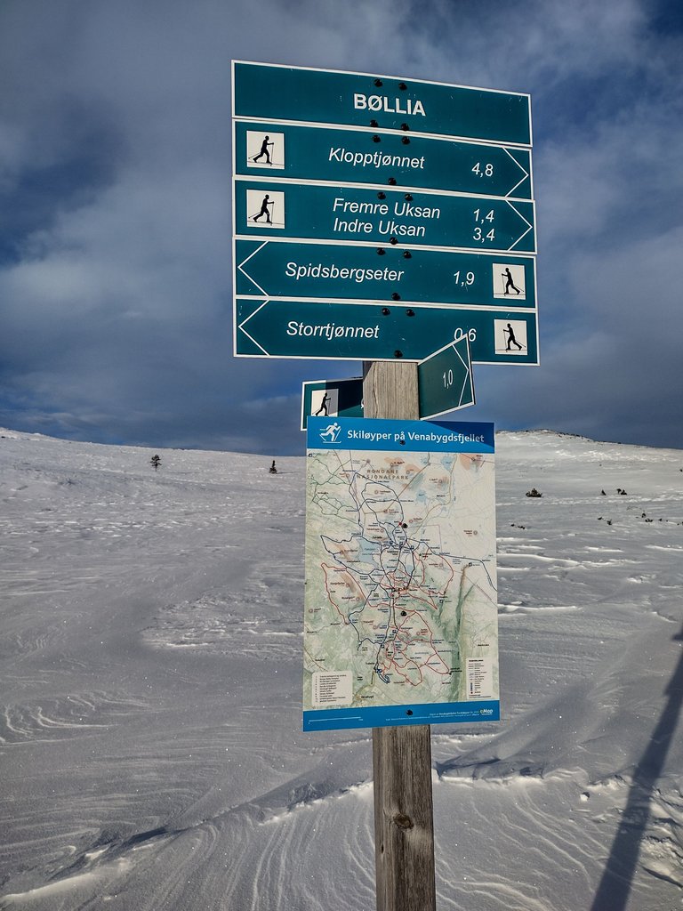 Map of the ski tracks