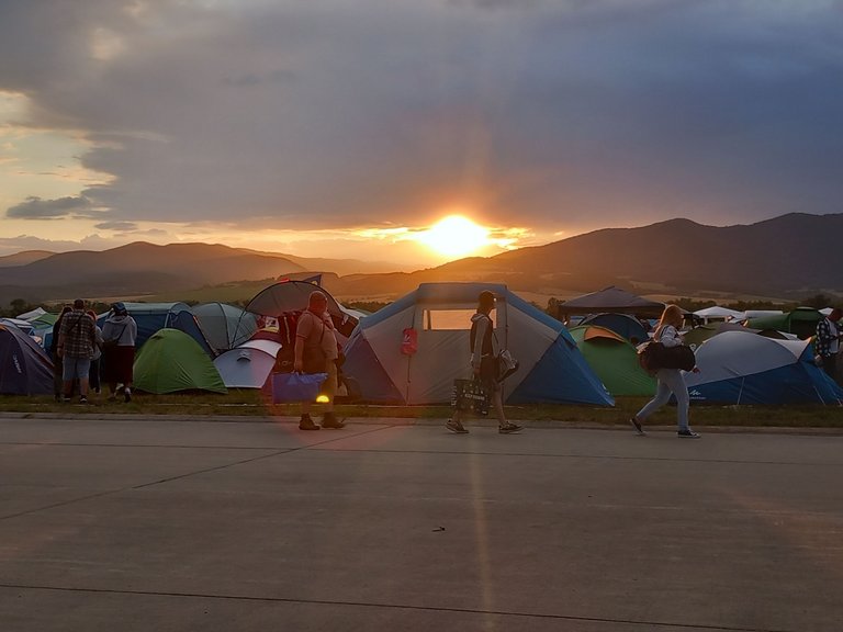 20250710_201617[1].jpg