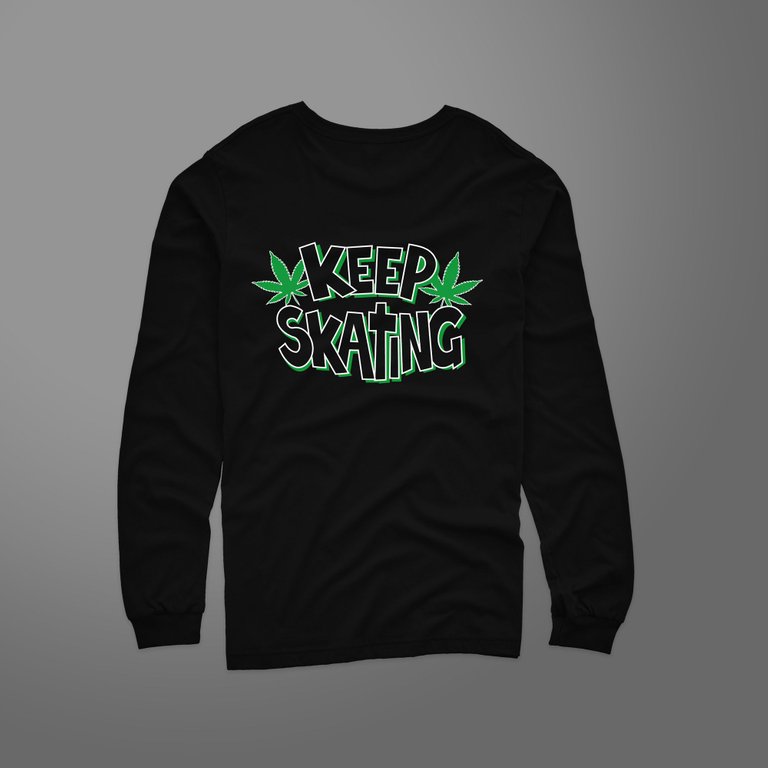 playera-negra-manga-larga-keep-skating-hd-fondo-gris.jpg