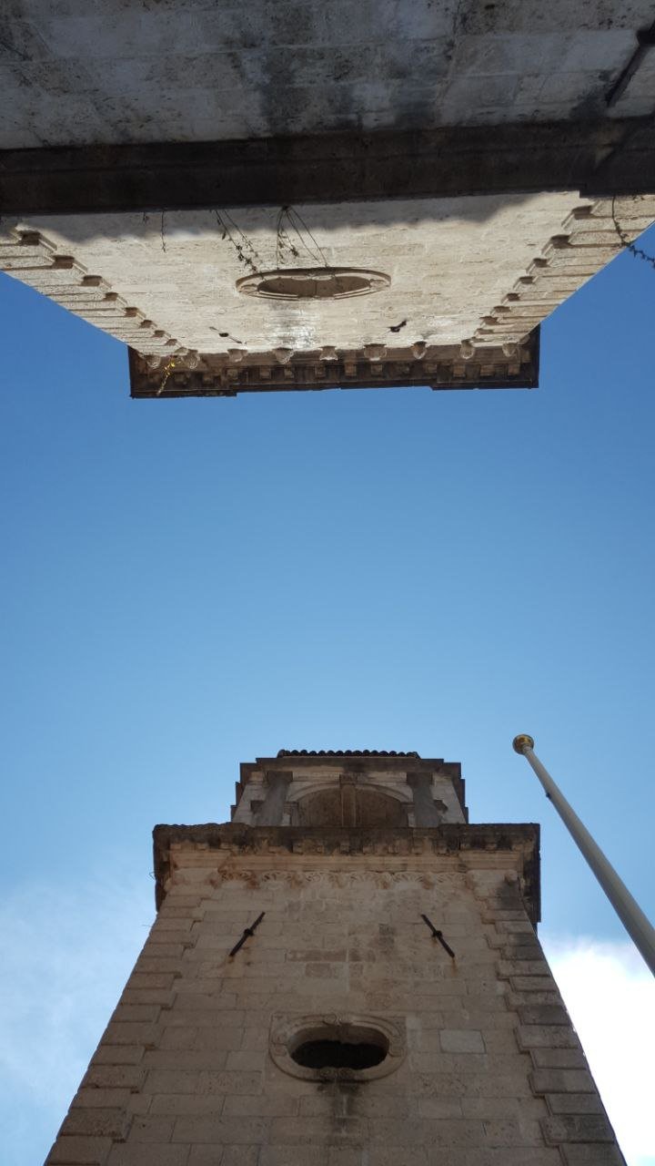 b3.jpg