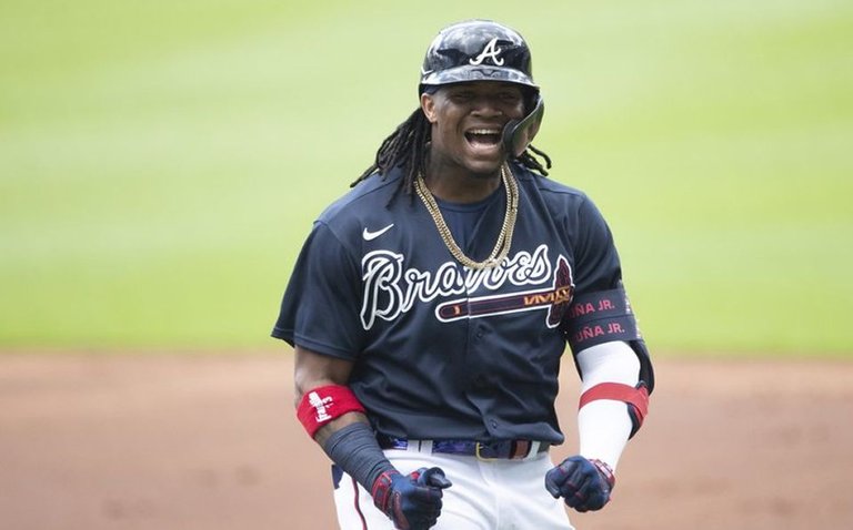 ronald-acuna-con-molestias-sera.jpg