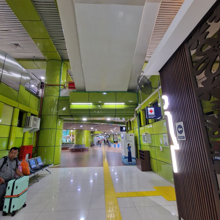 Gambir_r-tunggu-dalam-1.jpg