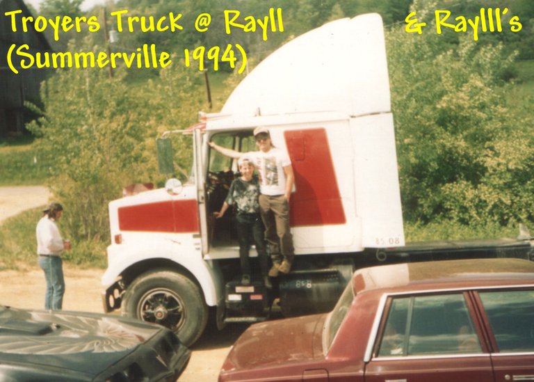 Troyers Truck @ Rayll & Raylll's (Summerville 1994).jpg
