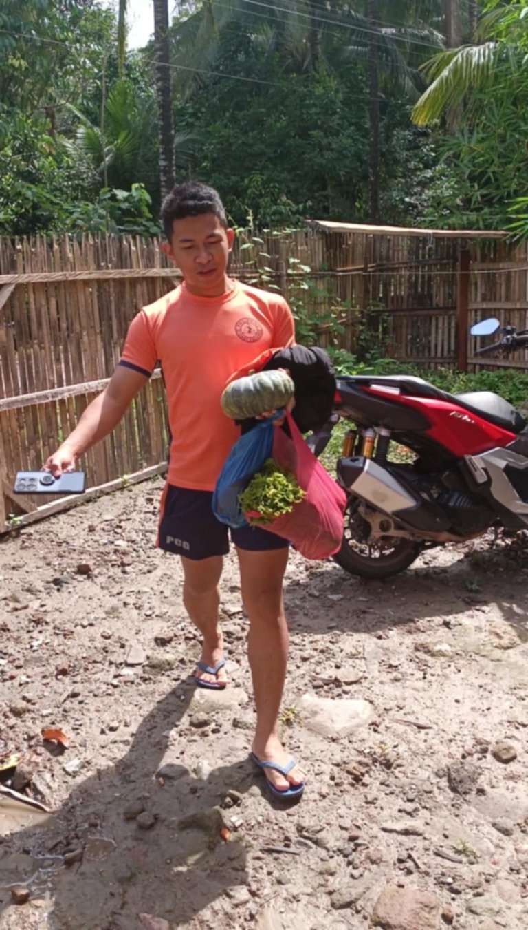 2f8ad90a-cb92-4993-8f75-ea0a8e24f5da.jpg